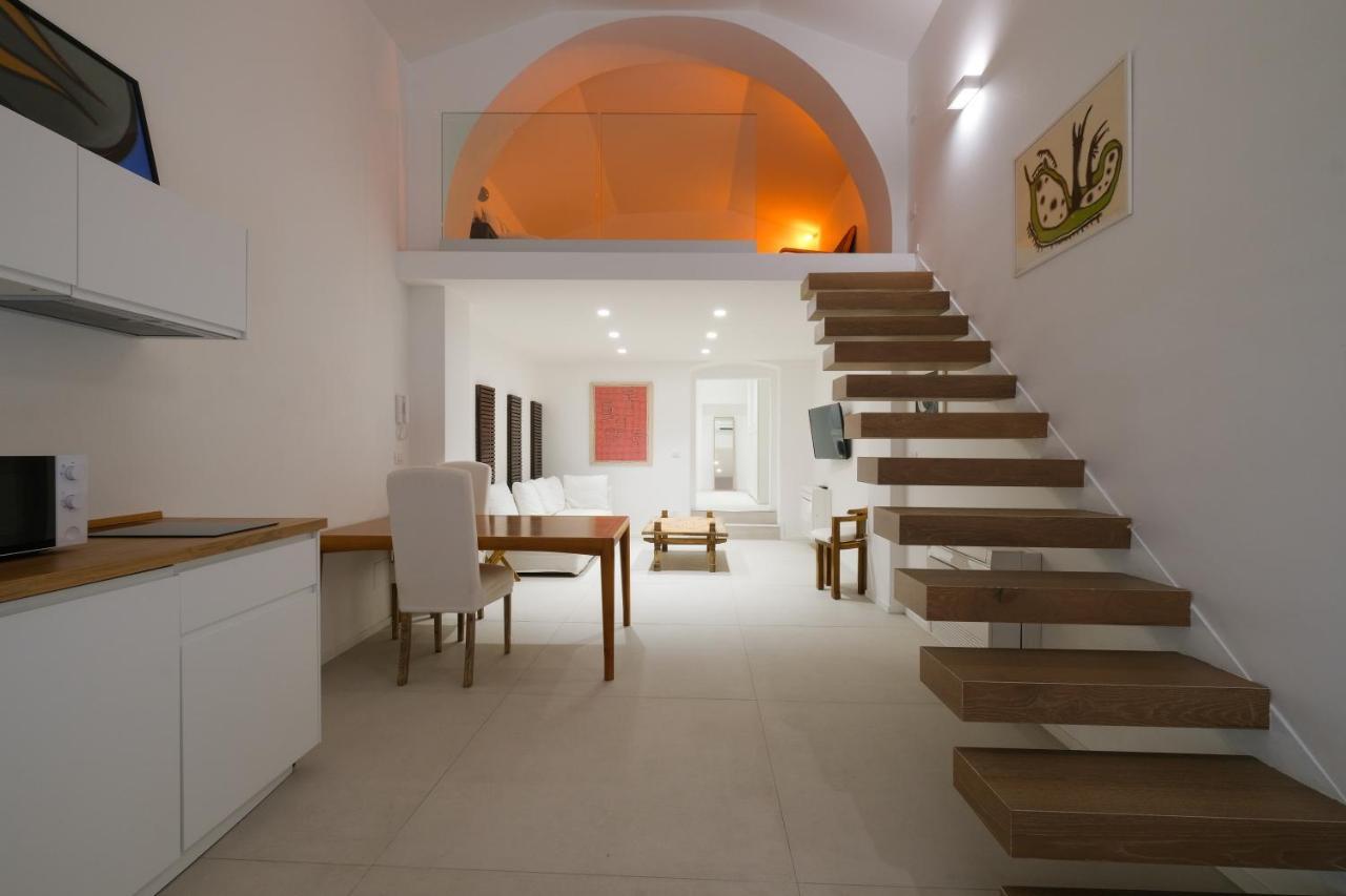 Old Stone House Apartment บารี ภายนอก รูปภาพ