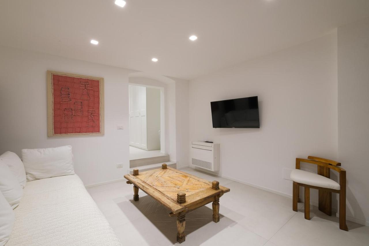 Old Stone House Apartment บารี ภายนอก รูปภาพ